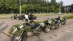 東方時(shí)尚學(xué)員摩托車(chē)考試現(xiàn)場(chǎng)